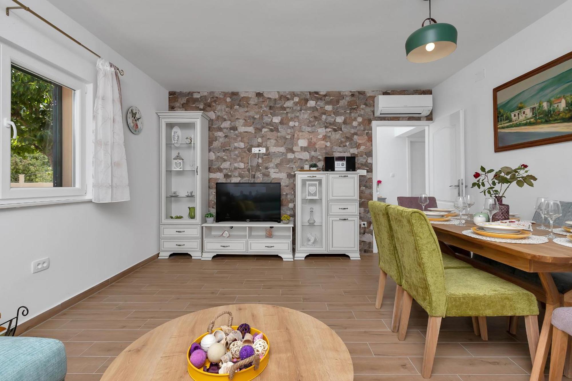 Holiday Home Danica Ozici エクステリア 写真