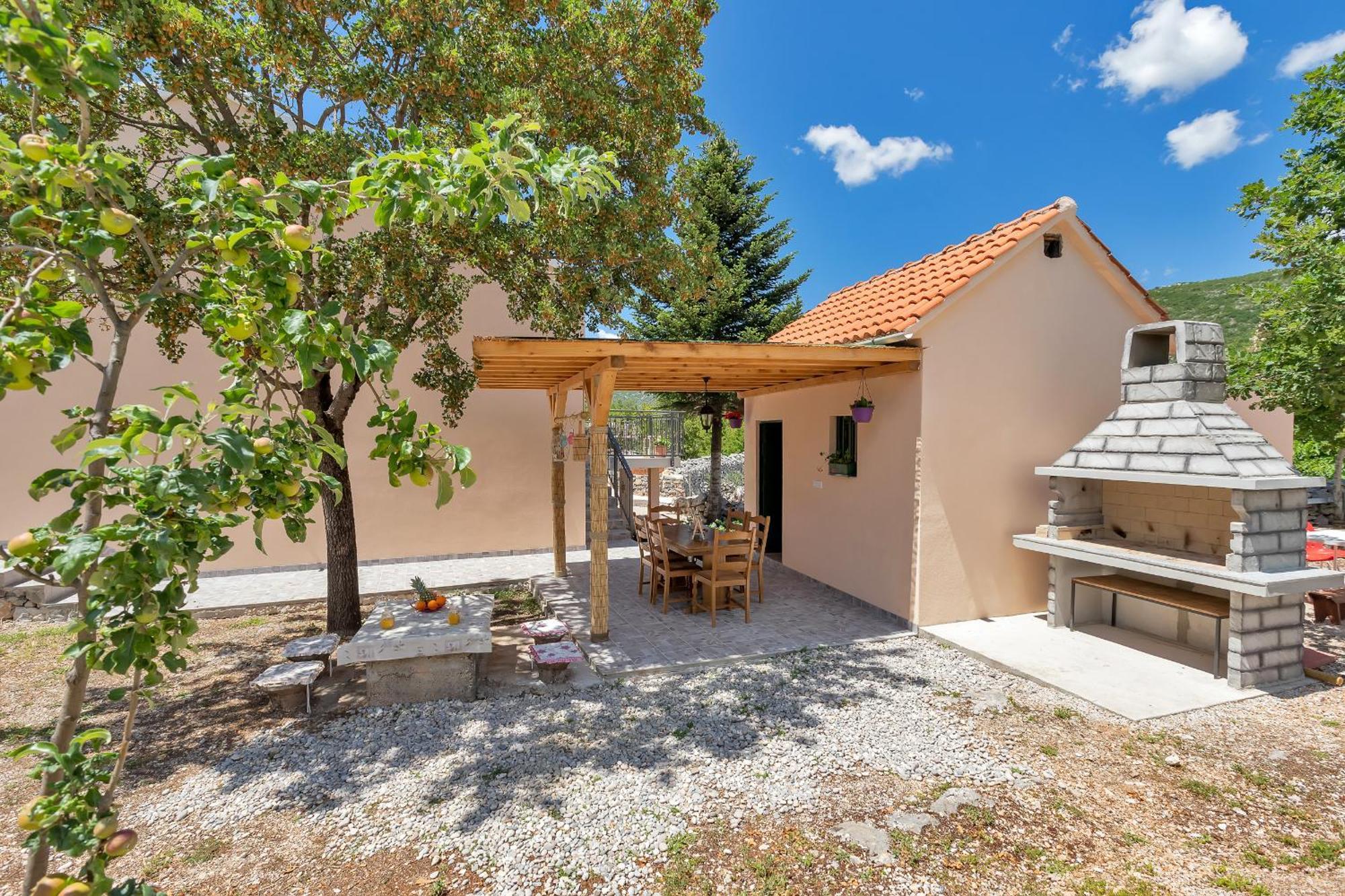 Holiday Home Danica Ozici エクステリア 写真